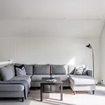 Lange By Interhome